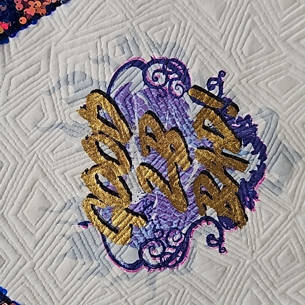 Descendants zipper up - Picture 5 of 5